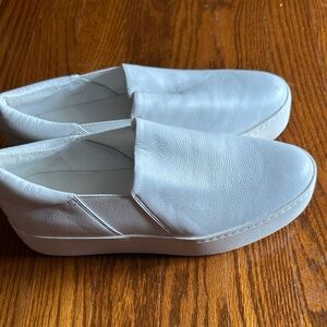 Vince Women Warren Sneaker - White Leather